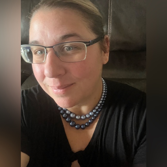 Blue double strung pearls - Picture 2 of 8